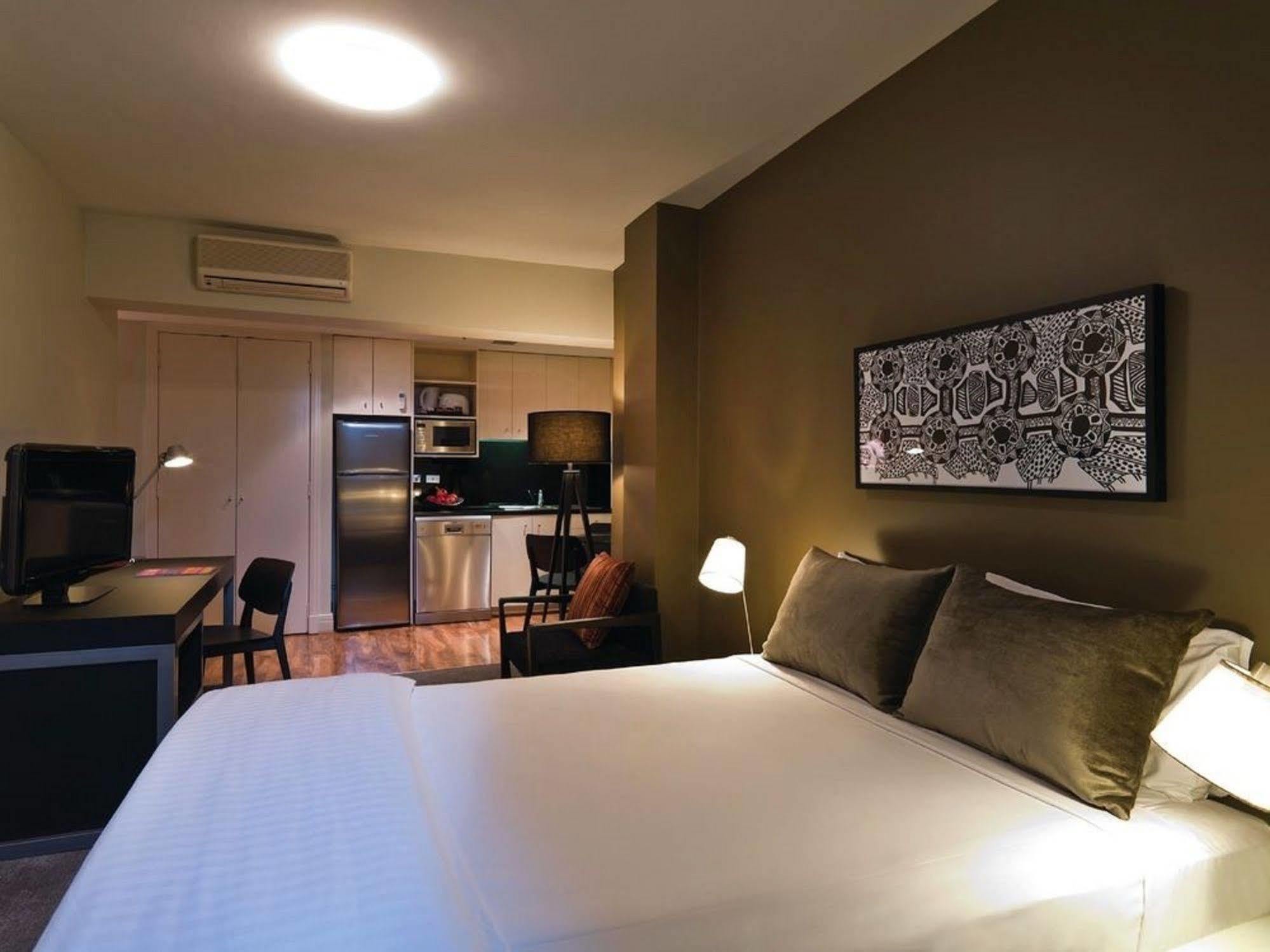 Adina Apartment Hotel South Yarra מלבורן מראה חיצוני תמונה